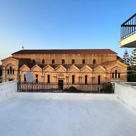 Port House Apartment Закинтос Экстерьер фото